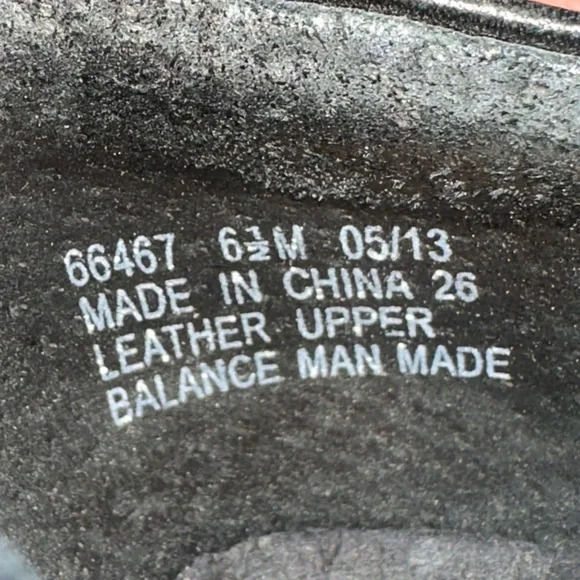 Clarks Size 6.5 - Picture 7 of 8